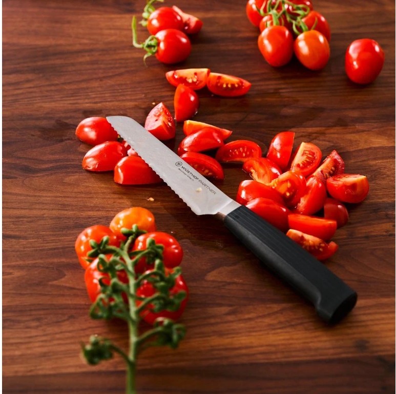 Univerzální kuchyňský nůž Wüsthof PARTNER s vlnkovaným ostřím 14cm GP X